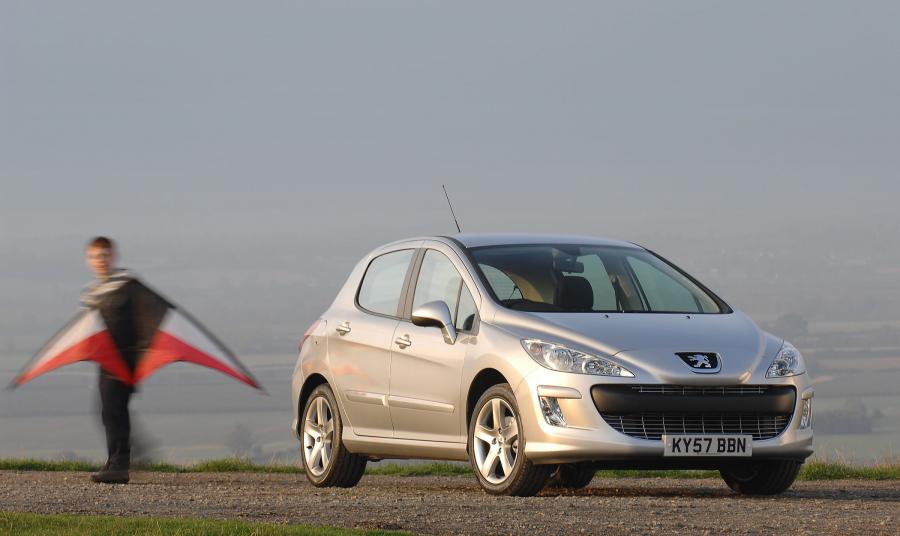  Peugeot 308 2007 года  (фото 43 из 125)